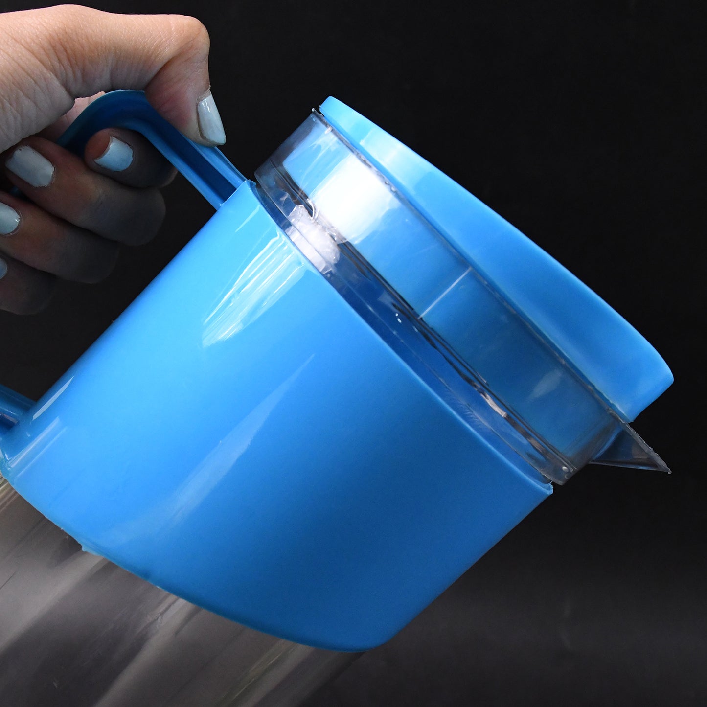 Transparent Unbreakable Premium Jug with 4 Stylish Glasses โ Perfect for Modern Homes & Everyday Use (2000ML)