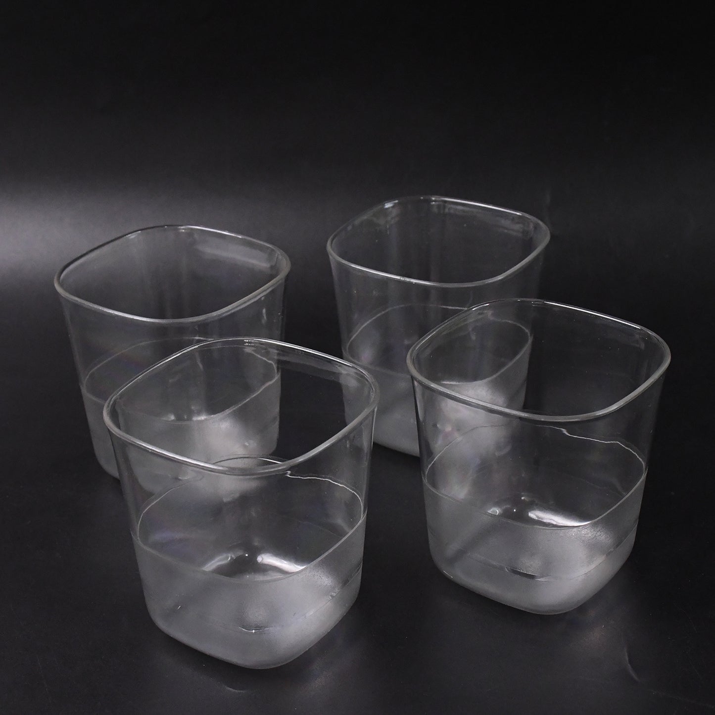 Transparent Unbreakable Premium Jug with 4 Stylish Glasses – Perfect for Modern Homes & Everyday Use (2000ML)