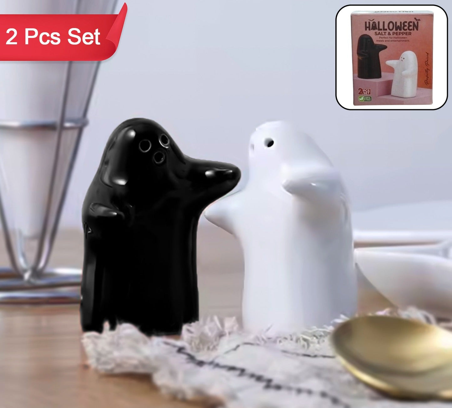 Ceramic Salt & Pepper Shaker Set – Cute Hugging Couple Design, Modern & Vintage Look (2 Pcs)