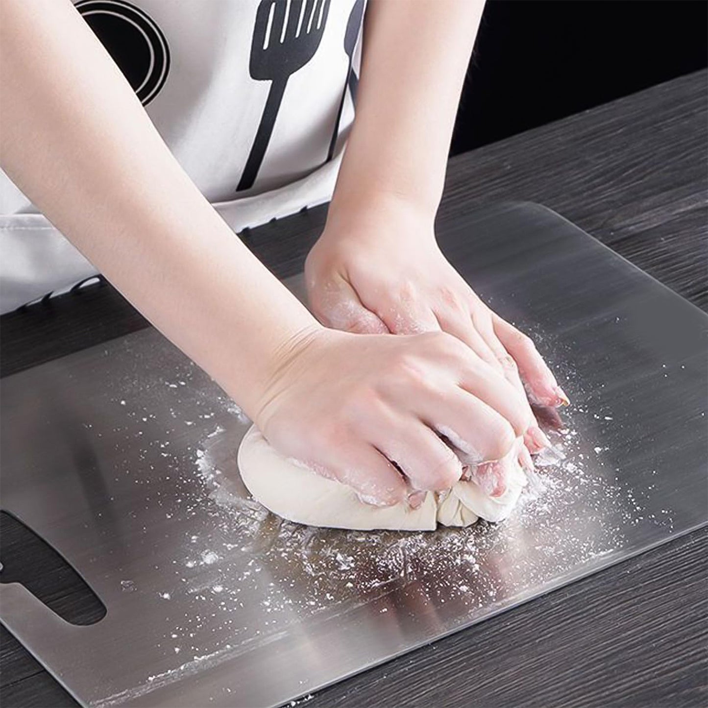 Stainless Steel Cutting Board with Scale, Food Grade, 31 x 20 cm, Easy Clean Kitchen Chopping Board