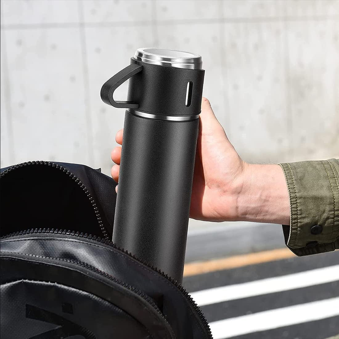 Stainless Steel Vacuum Flask Set with 3 Steel Cups – 500ml
