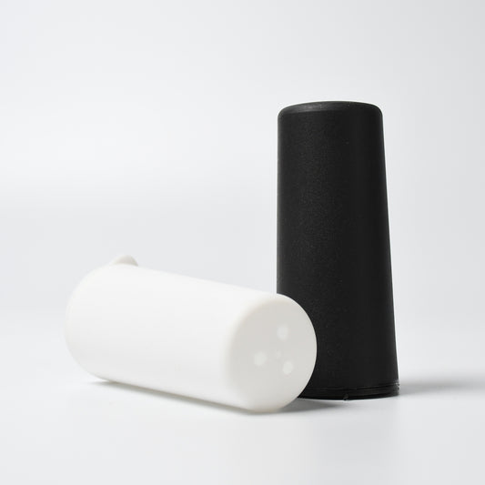 Salt and Pepper Dispenser Set, Black and White, 8 cm Height, Polycarbonate Material, Dishwasher Safe