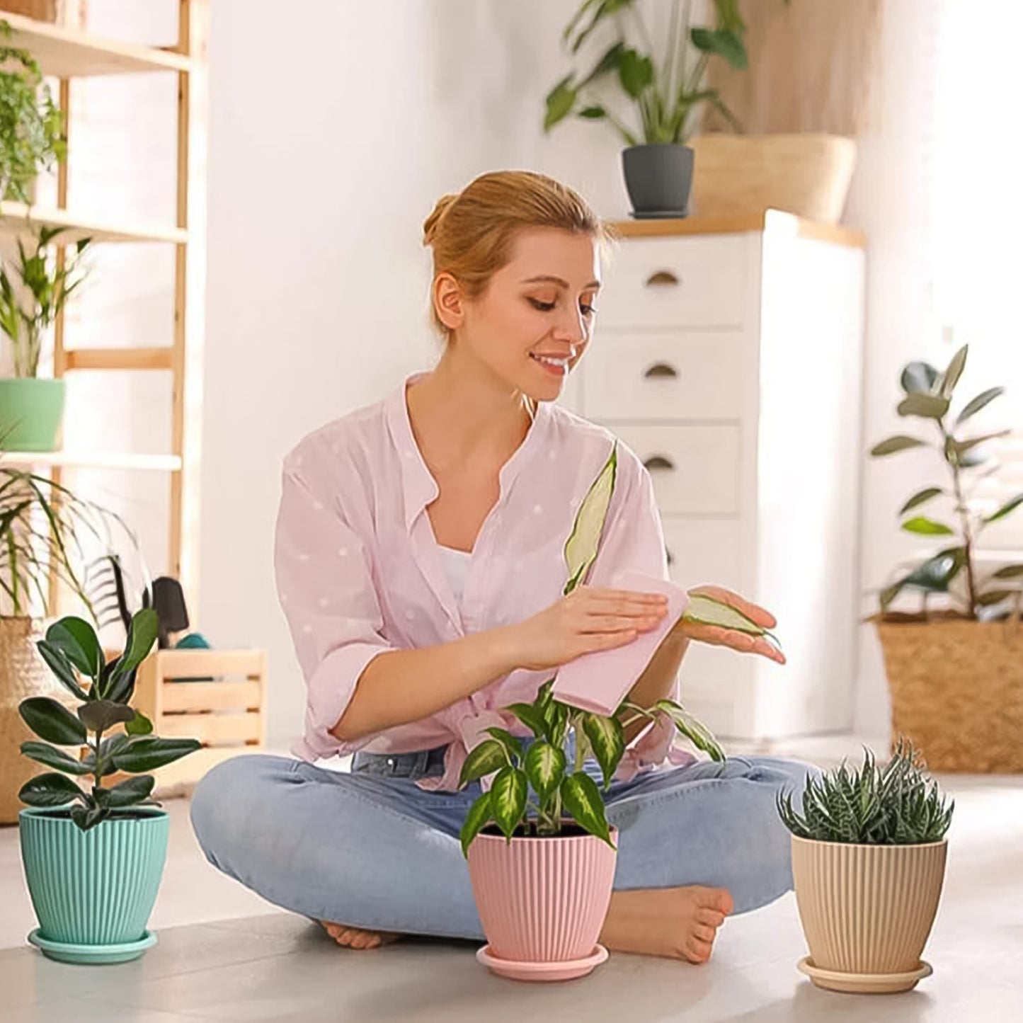 Plastic Round Flower Pots with Bottom Tray – 5 Pcs Set | Modern Planters for Indoor & Outdoor Plants | Lightweight Vase for Balcony, Home, Garden, Office Use